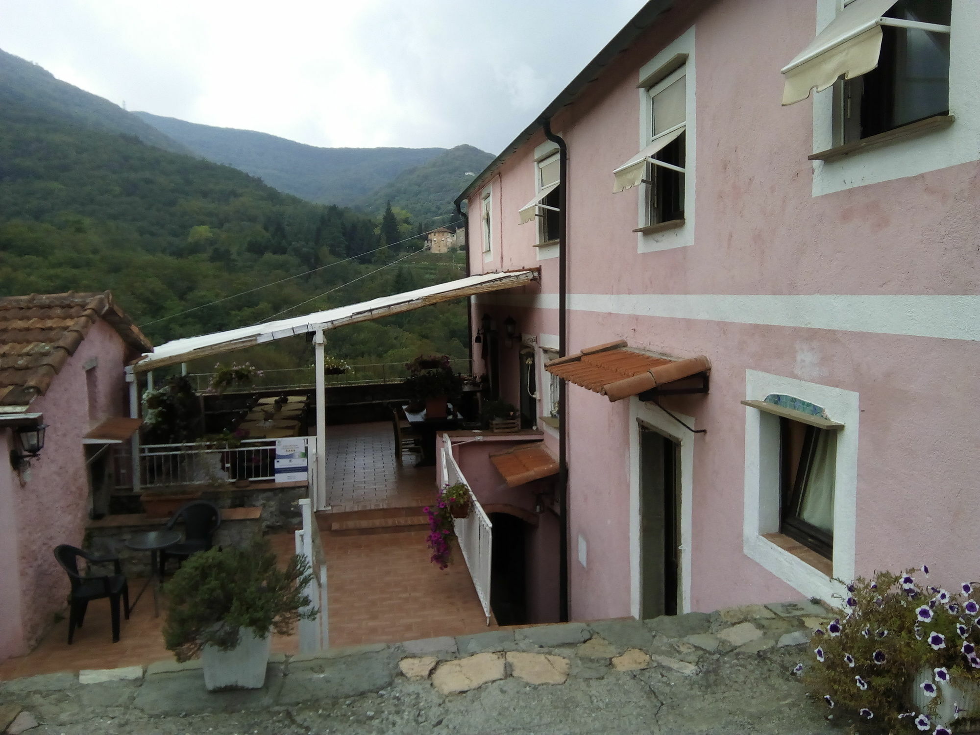 Agriturismo Locanda Del Papa La Spezia Ngoại thất bức ảnh